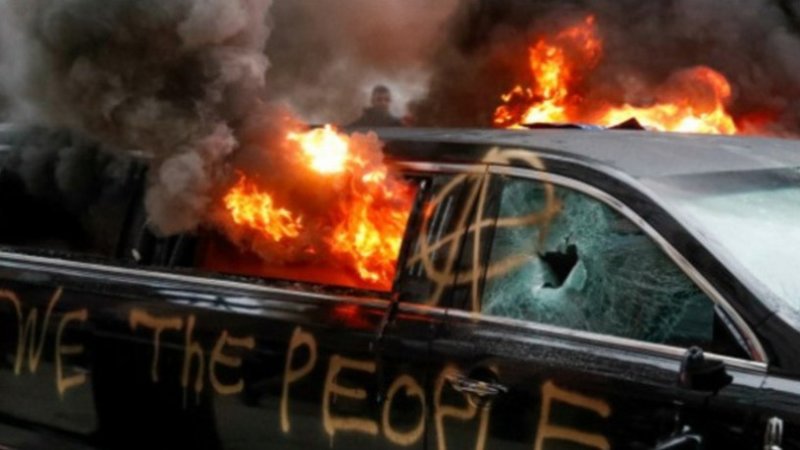 BurningCarAntifa1.jpg