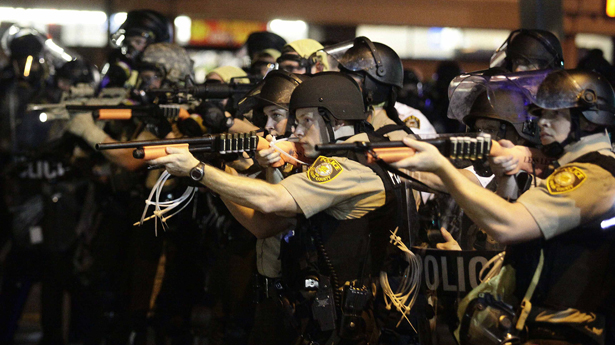 CopsFerguson1.jpg