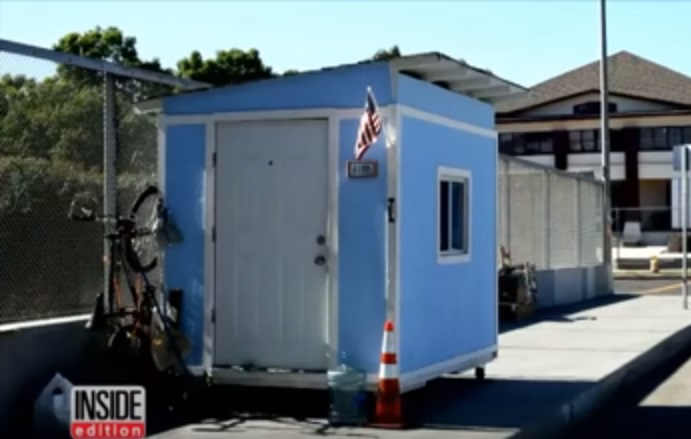 SummersLittleHouses2.jpg
