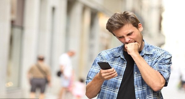 cell_phone_rage.jpg